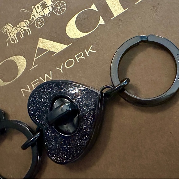 Coach Black Gray Glitter Turn Lock Heart Valet Keychain Bag Charm in Gunmetal - Picture 4 of 15